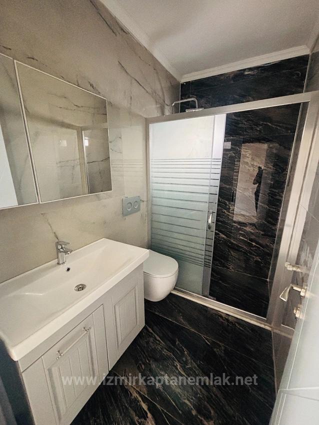 4+1 Villa For Sale With Sea View And Condominium In Seferihisar Doğanbey