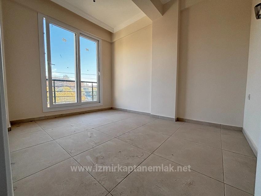 Brand New 3+1 Villa For Sale With A Large Garden In Seferihisar Payamlı Village