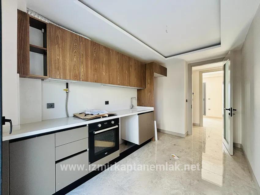 2+1 Bedroom Apartment For sale in Necat Hepkon Nbh. Seferihisar - 110 m²