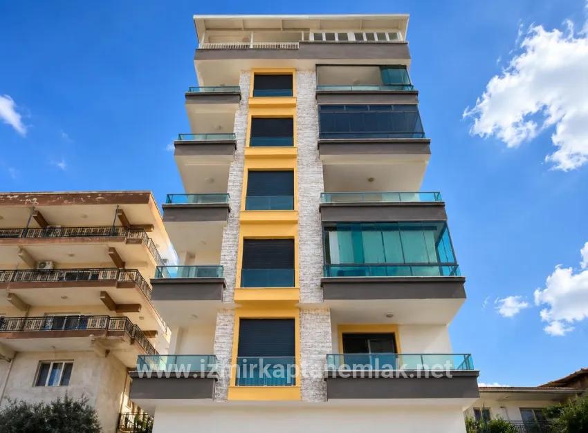 3+1 Bedroom Apartment For sale in Gümüldür Fevzi Çakmak Nbh. Menderes Gümüldür - 145 m²