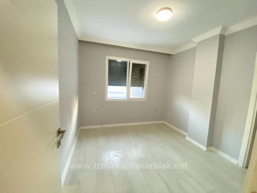 Airy 3+1 Villa With Garden For Sale In Seferihisar Ürkmez