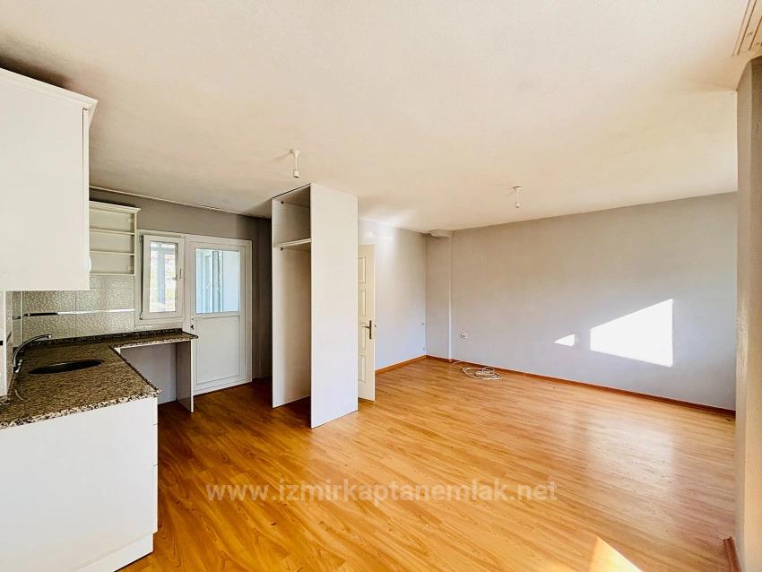 4+1 Triplex With Detached Parking And Garden In Seferihisar Doğanbey