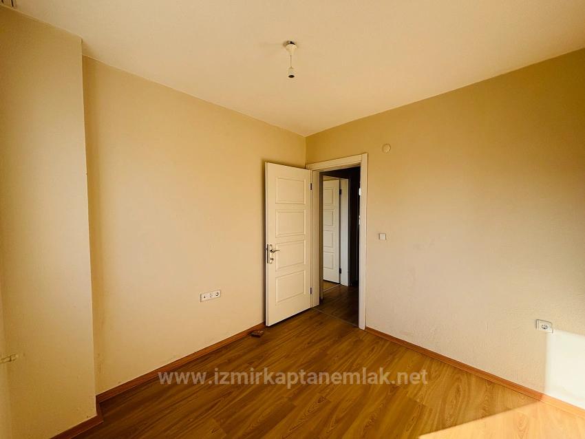 4+1 Triplex With Detached Parking And Garden In Seferihisar Doğanbey