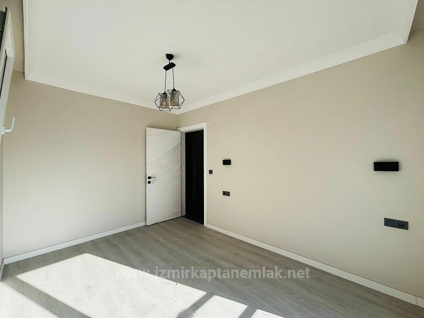 Detached, Spacious 3+1 Villa For Sale In Seferihisar Payamlı Center