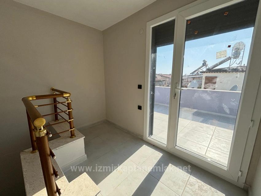 Detached, Spacious 3+1 Villa For Sale In Seferihisar Payamlı Center