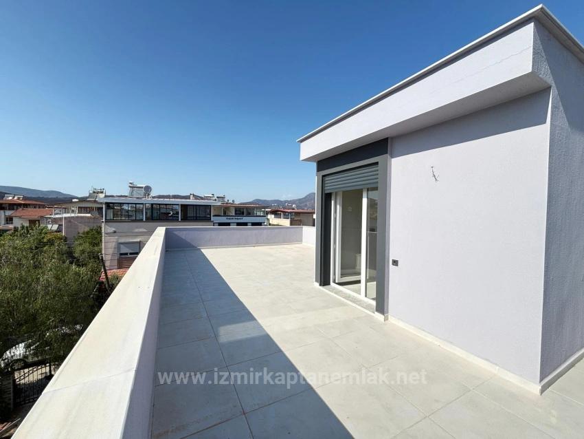 Detached, Spacious 3+1 Villa For Sale In Seferihisar Payamlı Center