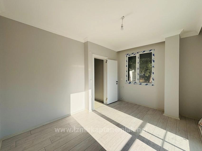 New Construction 2+1 Licensed Villa For Sale With Garden In Seferihisar Payamlı