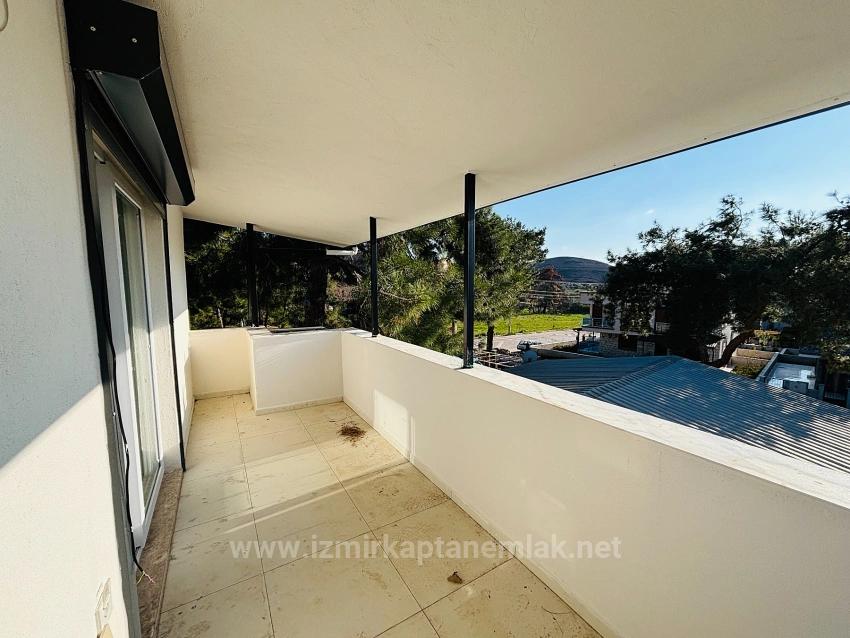 New Construction 2+1 Licensed Villa For Sale With Garden In Seferihisar Payamlı