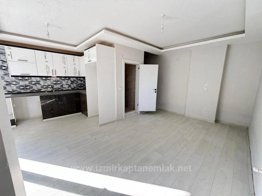 New Construction 2+1 Licensed Villa For Sale With Garden In Seferihisar Payamlı