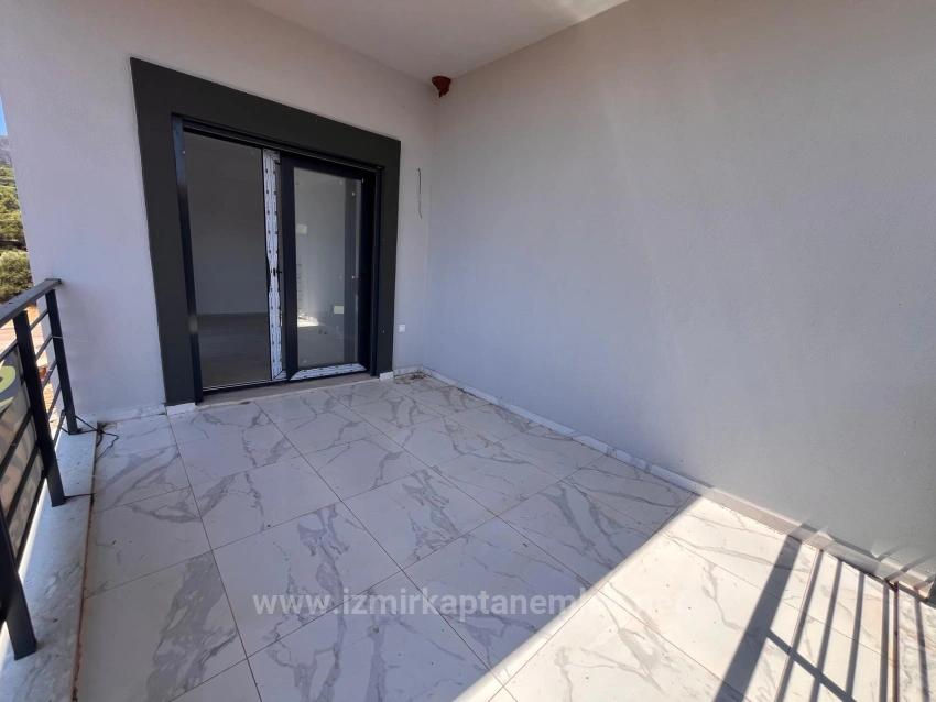 Brand New 2+1 Villa For Sale With Large Garden In Seferihisar Kavakdere