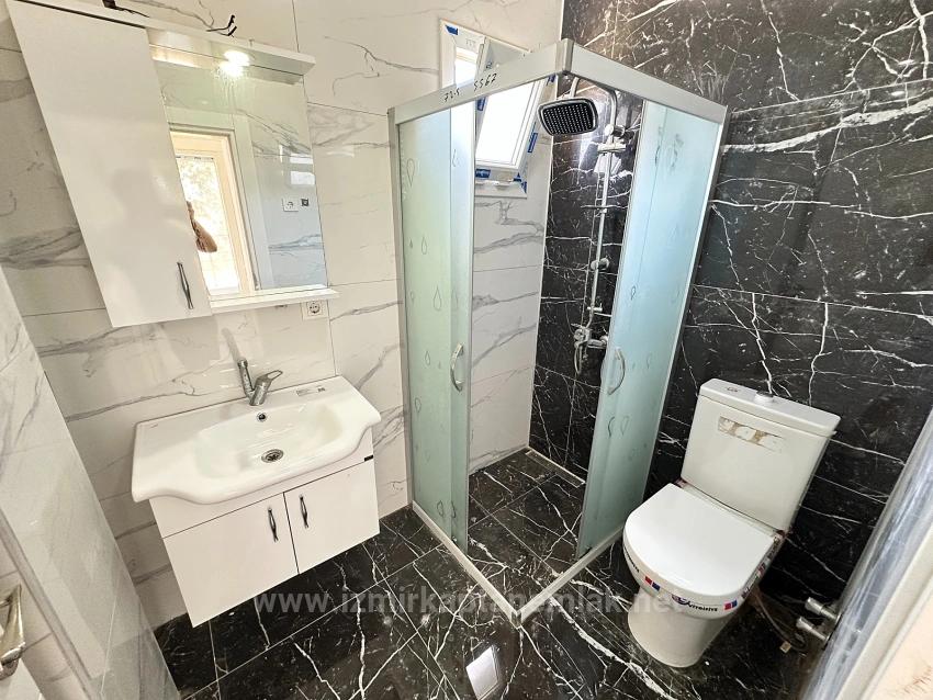 Spacious 3+1 Villa For Sale With A Large Garden In Seferihisar Cumhuriyet Neighborhood