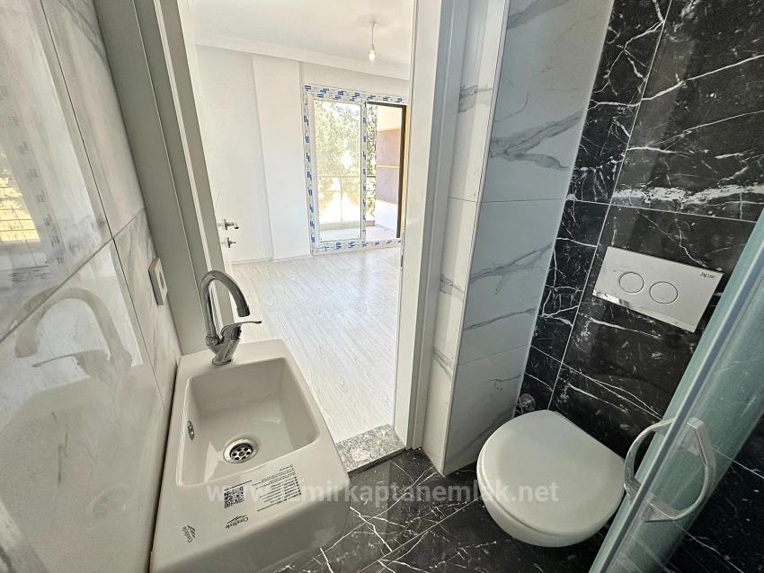 Spacious 3+1 Villa For Sale With A Large Garden In Seferihisar Cumhuriyet Neighborhood