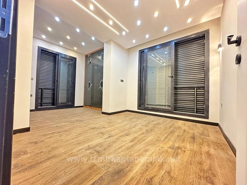 Independent, Quality New 4+1 Villa For Sale Within 287M2 In Seferihisar Doğanbey