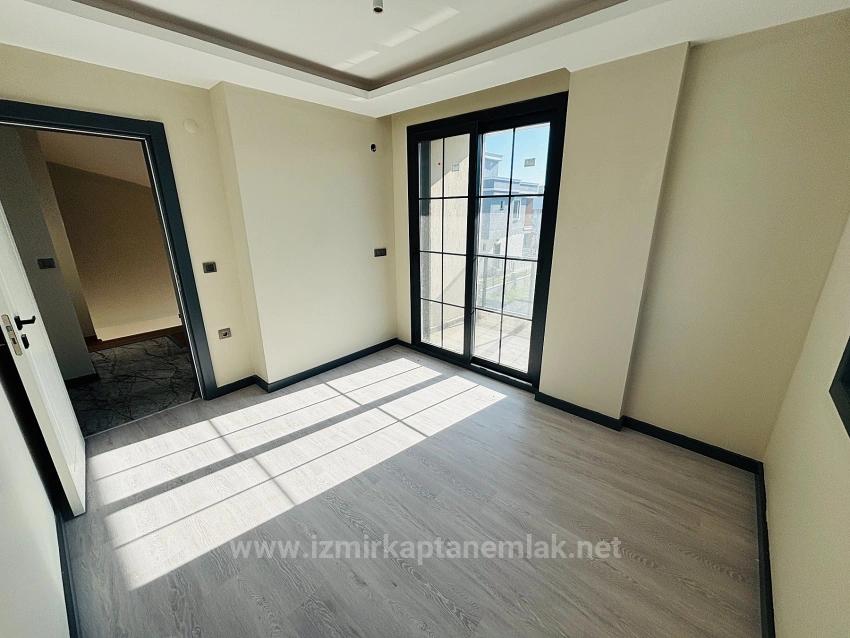 300M2 Gross Large 3+1 Villa With Independent Pool For Sale In Doğanbey