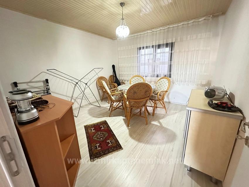 4+1 Triplex With Separate Kitchen For Sale In Seferihisar Ürkmez, 300M From The Beach