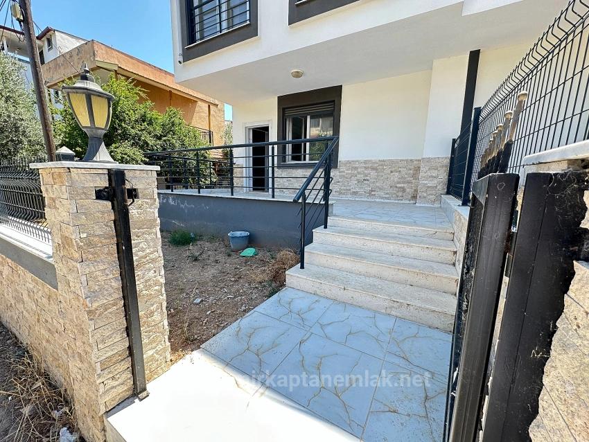 Brand New 3+1 Villa For Sale With Large Garden, 500M From The Beach In Seferihisar Doğanbey