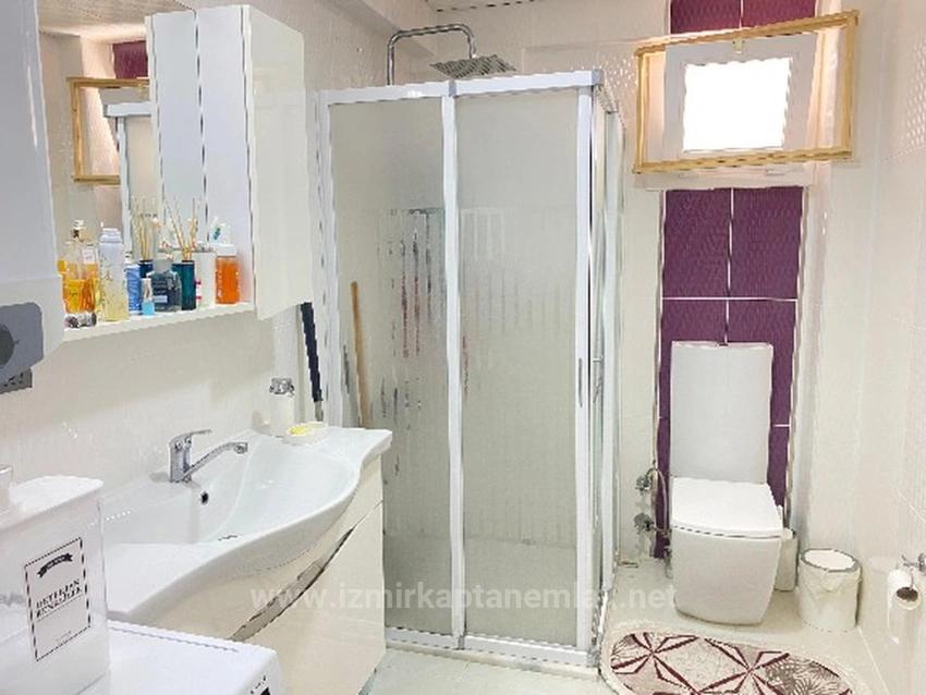 2+1 Apartment For Sale In Seferihisar Ürkmez Bengiler, Convenient 2Nd Floor, Clean