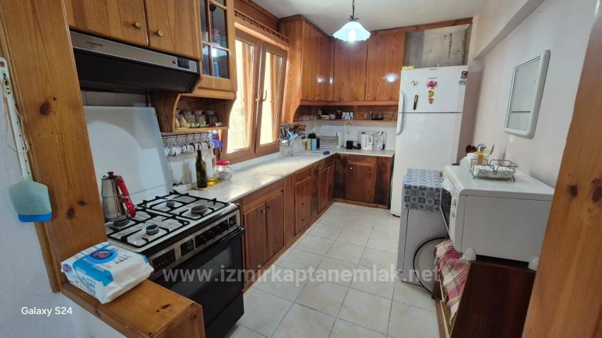 4+1 Villa With Garden For Rent On Havacılar Beach In Doğanbey, Seferihisar