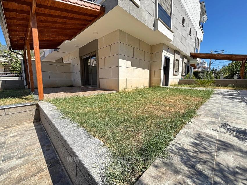 3+1 Villa For Sale In Menderes Özdere, 500 Meters From The Beach, With Parking And Large Garden