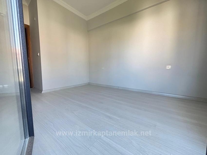 Brand New 4+1 Triplex For Sale In Menderes Özdere, 50 M From The Beach With A Large Garden