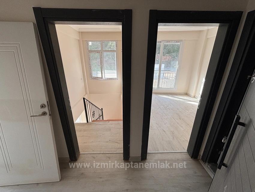 2+2 Duplex Flat For Sale In Menderes Gümüldür Fevzi Çakmak