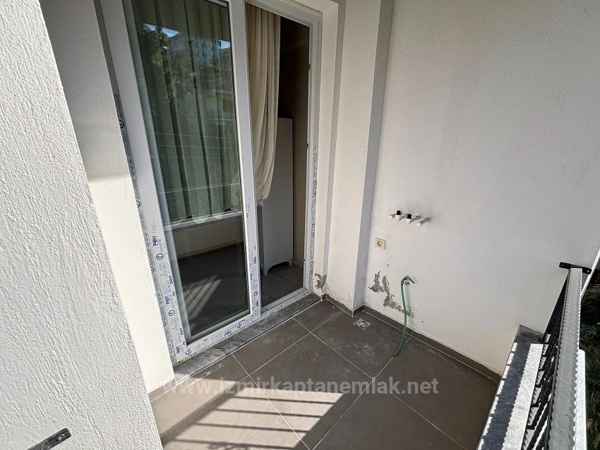 3+1 Sea View Apartment In Fevzi Çakmak, Menderes, Izmir