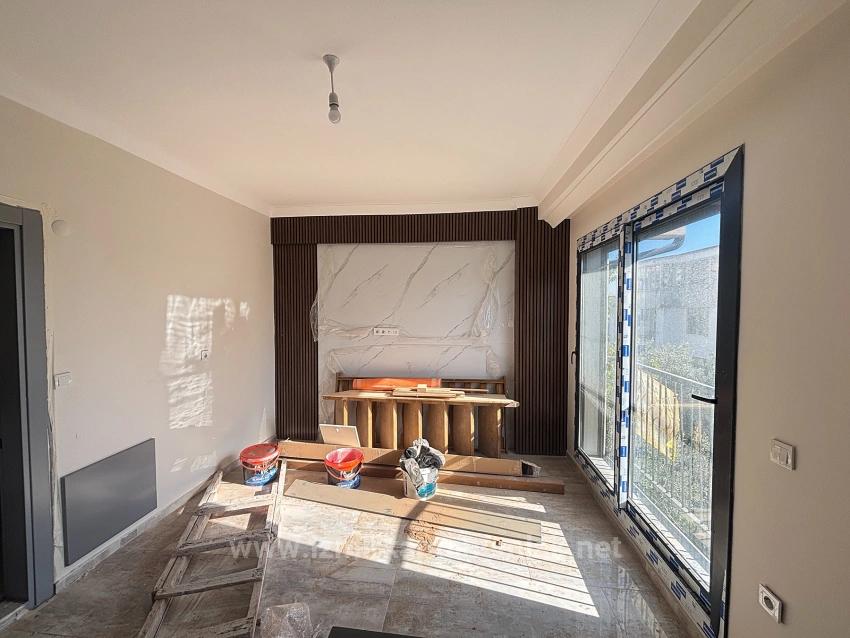 2+1 Reverse Duplex Apartment In Izmir Seferihisar Çolak İbrahim