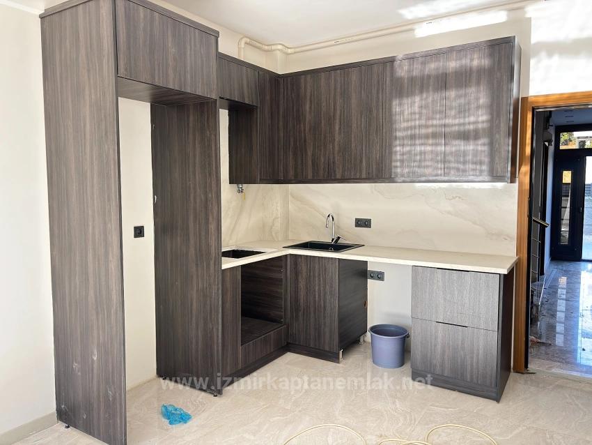 1+1 Ground Floor Garden Flat In Izmir Seferihisar Çolakibrahim