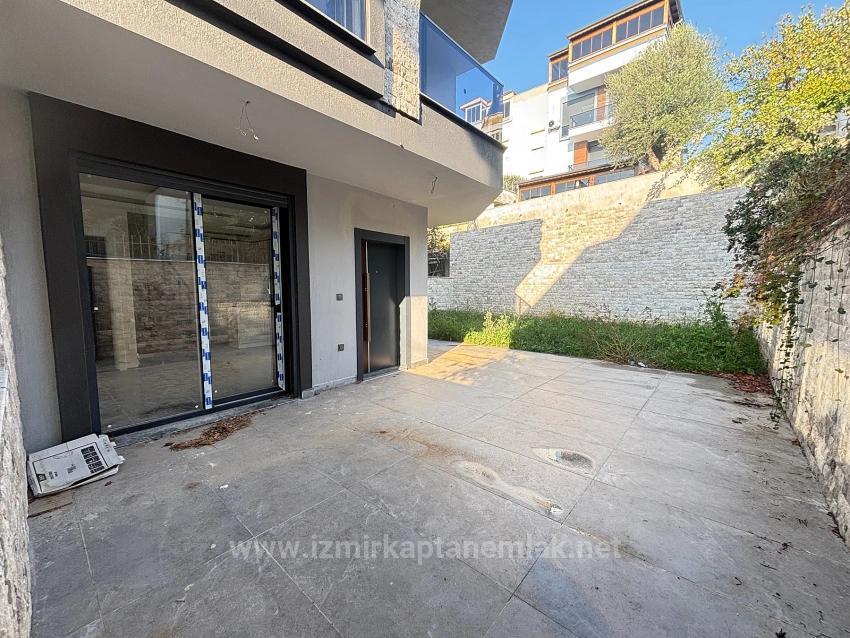 2+1 Villa For Sale 600 Meters From The Sea In Ürkmez, Seferihisar, Izmir