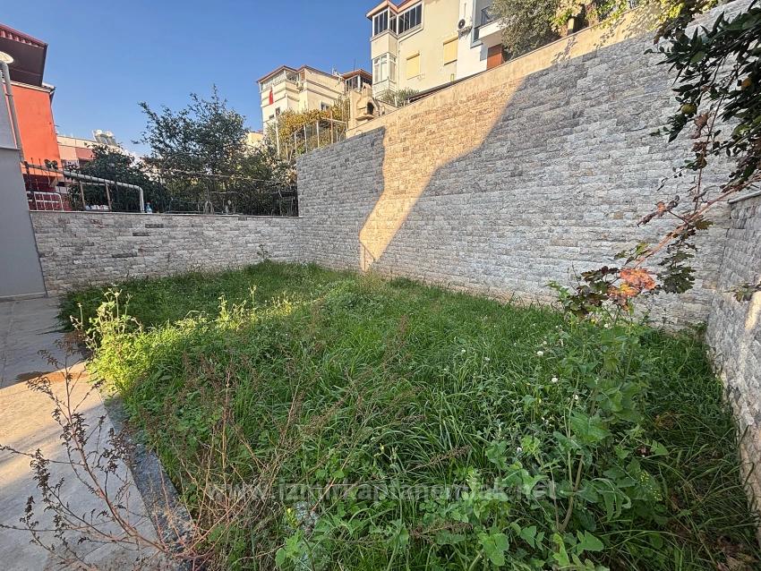2+1 Villa For Sale 600 Meters From The Sea In Ürkmez, Seferihisar, Izmir