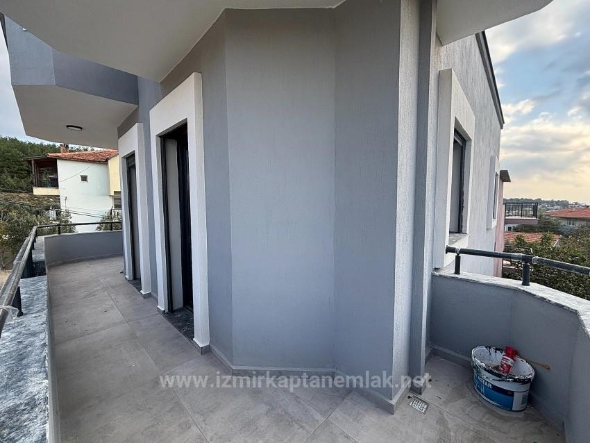 3+1 Detached Villa For Sale In İzmir Seferihisar Ürkmez, 1100 Meters From The Sea