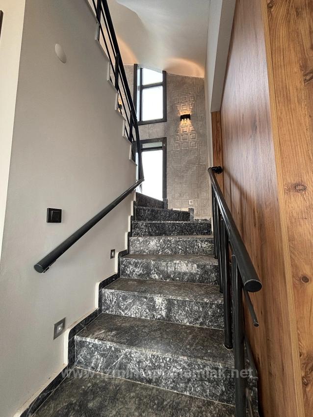 Ultra Luxury 4+1 Triplex Villa With Detached Large Garden In İzmir Seferihisar Doğanbey