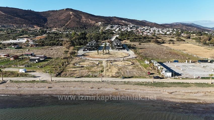 3+1 Triplex Villa With Separate Title Deed, Right On The Seafront In Atatürk Neighborhood, Seferihisar, İzmir