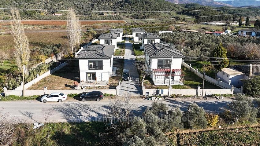 3+1 Duplex Villa In A Gated Community In Kavakdere Neighborhood, Seferihisar, Izmir