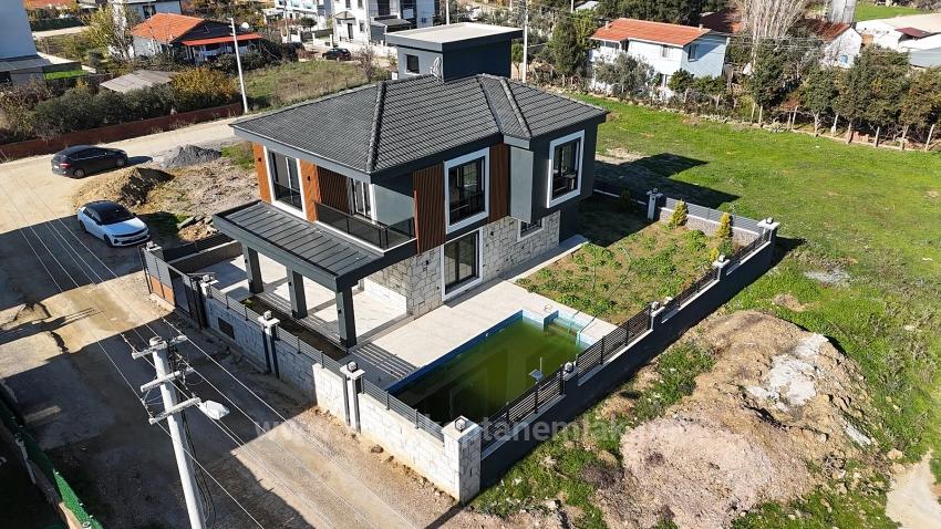 Single Detached Duplex Villa With Pool In Düzce Neighborhood, Seferihisar, İzmir