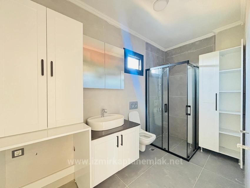 3+1 Detached Duplex Villa With En-Suite Bathroom In Payamlı Neighborhood, Seferihisar, Izmir