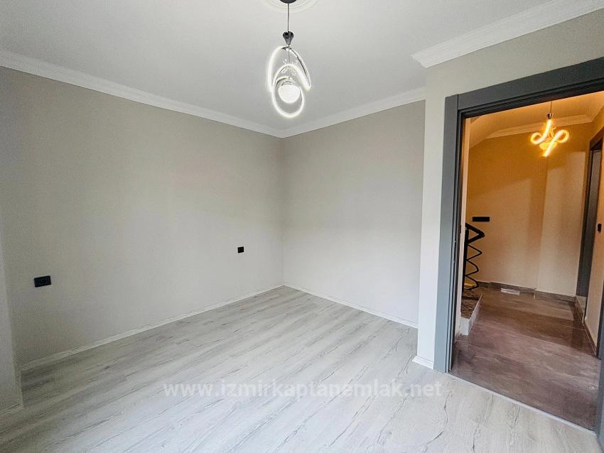 3+1 Villa For Sale In Payamlı Neighborhood, Seferihisar, İzmir