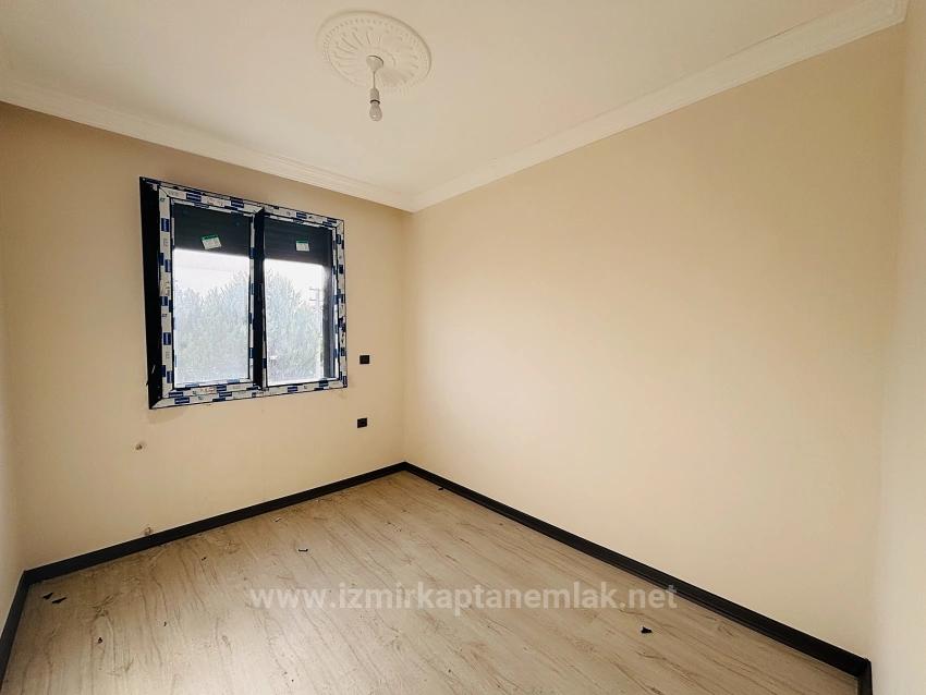 2+1 Villa With Spacious Garden For Sale In Atatürk Neighborhood, Seferihisar, İzmir