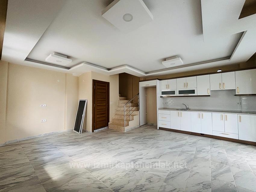  Detached 3+1 Villa For Sale In Seferihisar Cumhuriyet, Izmir