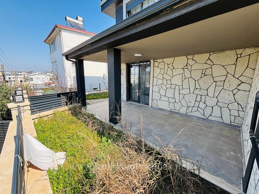 Sea View, Natural Gas Heated, 3+1 Semi-Detached Summer Villa In Akarca, Seferihisar, Izmir