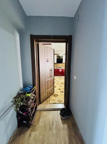 2+1 Ground Floor Apartment With Glass Balcony In A Central Location In Bengiler, Seferihisar, Izmir