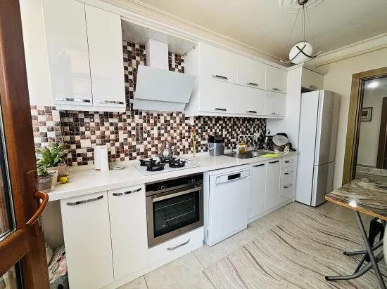İzmir Seferihisar Camikebir Neighbourhood In 3+1 Separate Kitchen Intermediate Floor For Sale Apartment