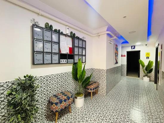 İzmir Seferihisar Hıdırlık Neighbourhood Has A 2+1 Car Parked 1St Floor Rentable Flat