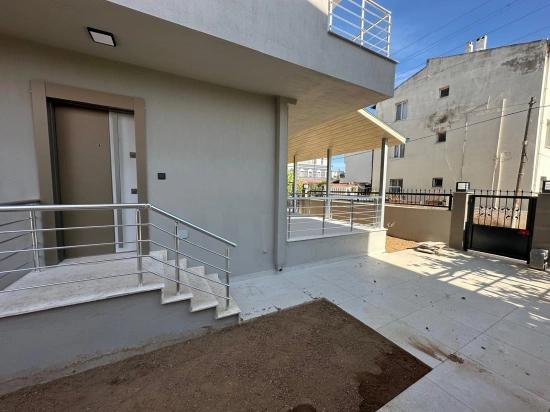 Brand New 2+1 Villa For Sale In A Beautiful Location In Seferihisar Doğanbey Payamlı