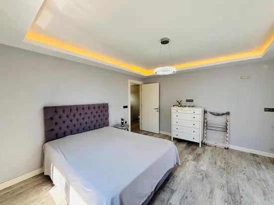 3+1 for sale summer house Inside a pool site In İzmir Seferihisar Cumhuriyet Neighbourhood