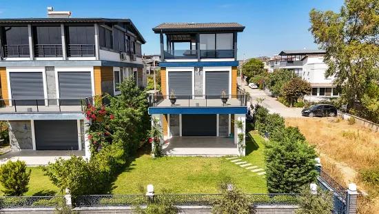 Sea Front 4+1 Detached Villa In Payamlı Neighbourhood, Seferihisar, İzmir