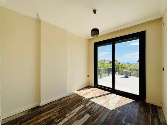Sea Front 4+1 Detached Villa In Payamlı Neighbourhood, Seferihisar, İzmir