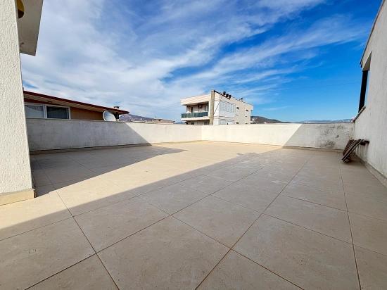 3+1 Villa For Sale With Parking And Garden In Seferihisar Doğanbey, 500 Meters From The Beach