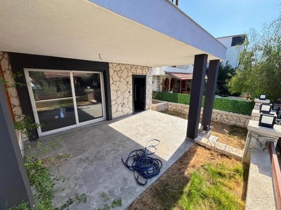 Detached, Spacious 3+1 Villa For Sale In Seferihisar Payamlı Center