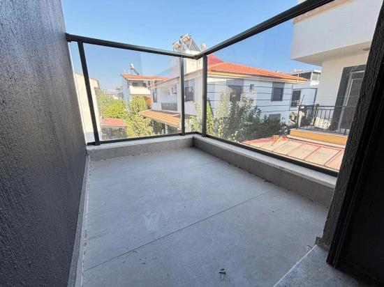 Large And Spacious 6+2 Triplex For Sale In Seferihisar Payamlı Center